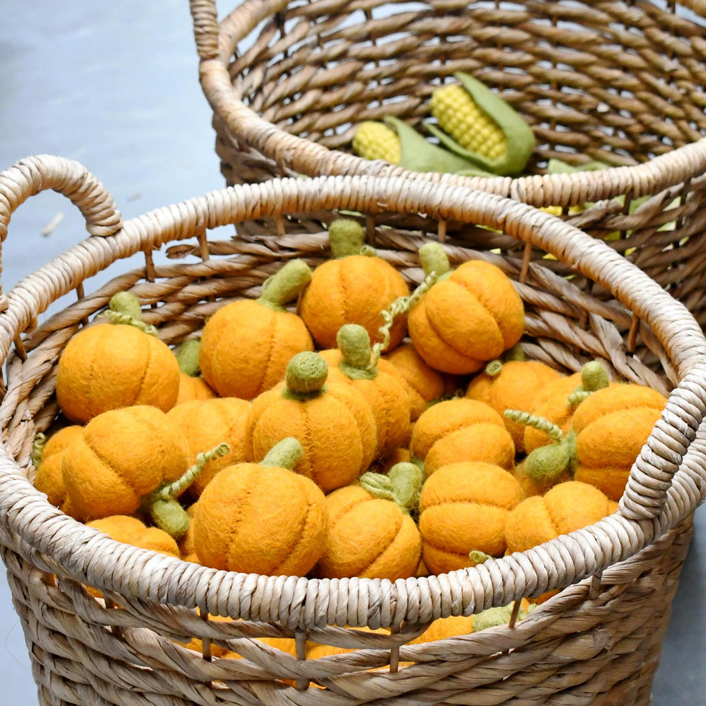 Tara Treasures felt pumpkins in a basket